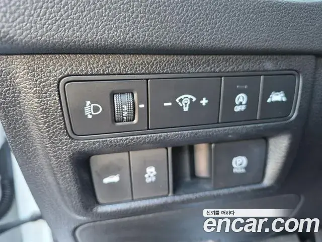 Hyundai Sonata Hybrid 2021 — Şəkil 8/17