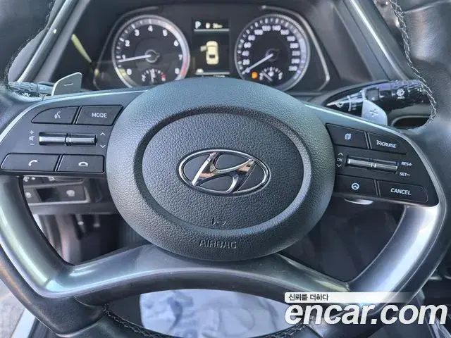 Hyundai Sonata Hybrid 2021 — Şəkil 7/17