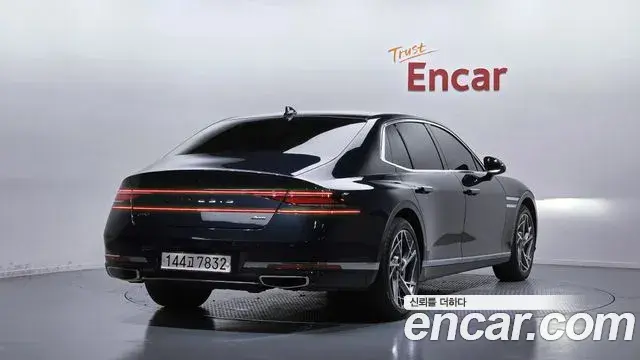 Genesis G90 2022 — Şəkil 12/20