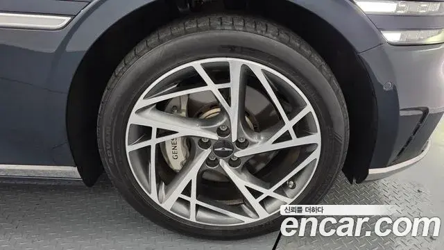 Genesis G90 2022 — Şəkil 7/20