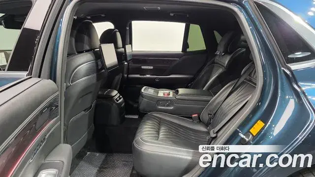 Genesis G90 2022 — Şəkil 13/20