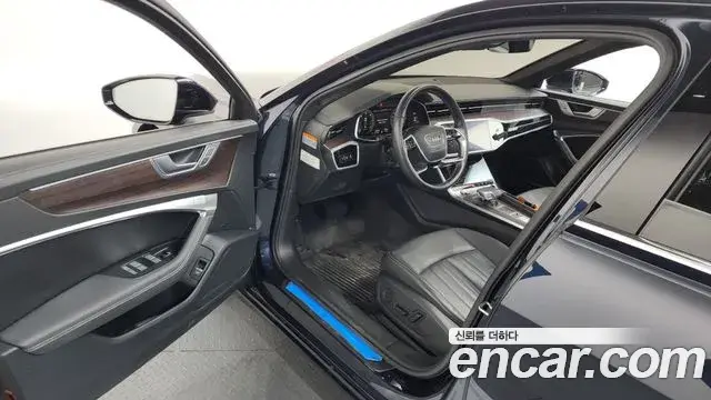 Audi A6 2023 — ფოტო 14/20