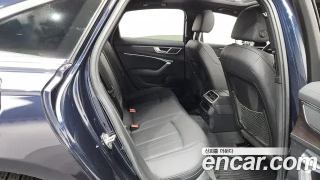 Audi A6 2023 — ფოტო 15/20