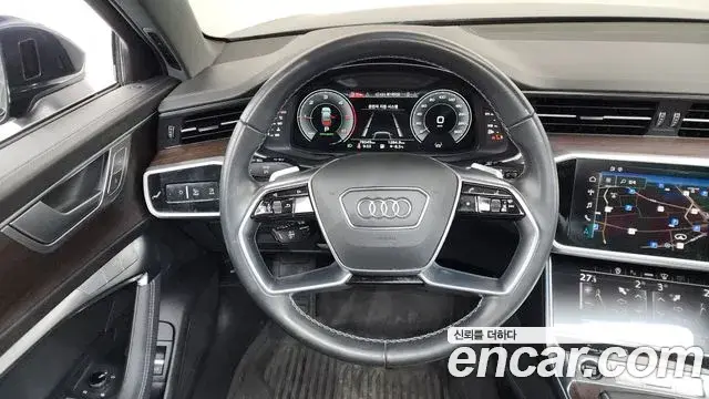 Audi A6 2023 — ფოტო 17/20