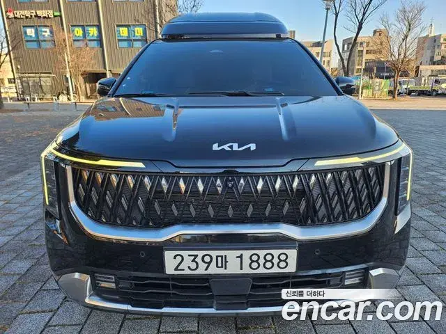 Kia Carnival 2024 — Photo 8/20