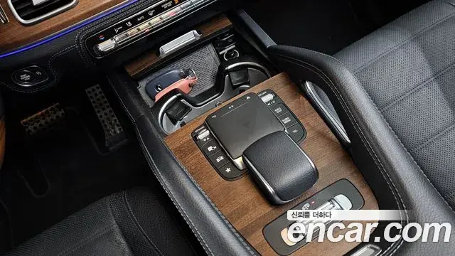 Mercedes-Benz GLS-Class 2021 — Фото 9/20
