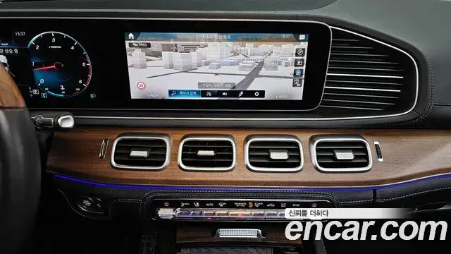 Mercedes-Benz GLS-Class 2021 — Фото 14/20