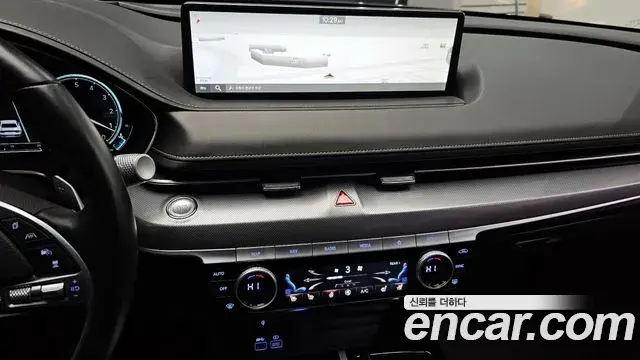 Genesis G80 2023 — Photo 11/20