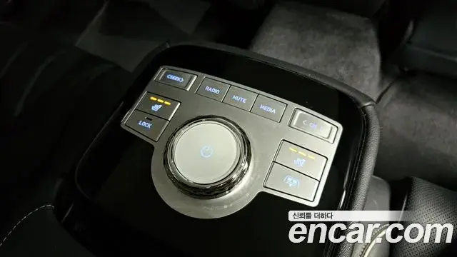 Genesis G80 2023 — Photo 20/20
