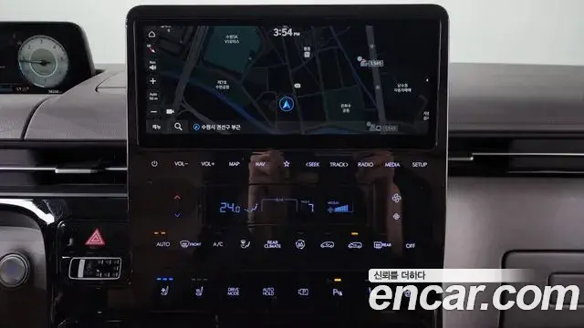 Hyundai Staria 2021 — Photo 13/20