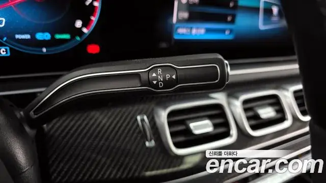 Mercedes-Benz GLE-Class 2020 — ფოტო 9/15