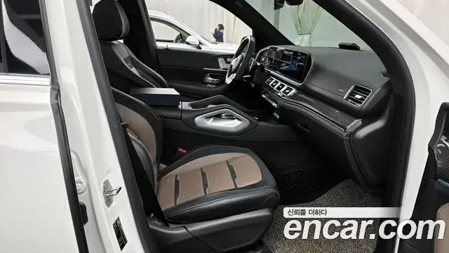 Mercedes-Benz GLE-Class 2020 — ფოტო 6/15