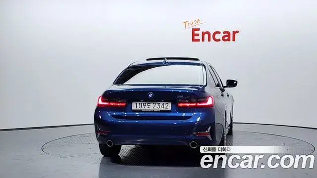 BMW 3 Series 2021 — Şəkil 12/20
