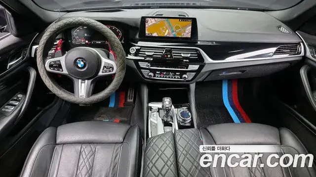 BMW 5 Series 2020 — ფოტო 18/20