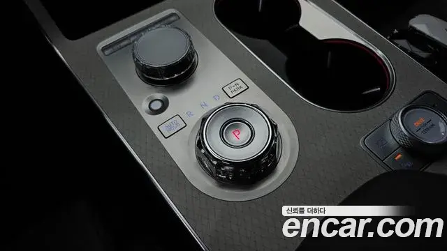 Genesis GV80 2024 — ფოტო 16/20
