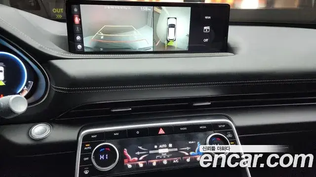 Genesis GV80 2020 — Photo 16/20