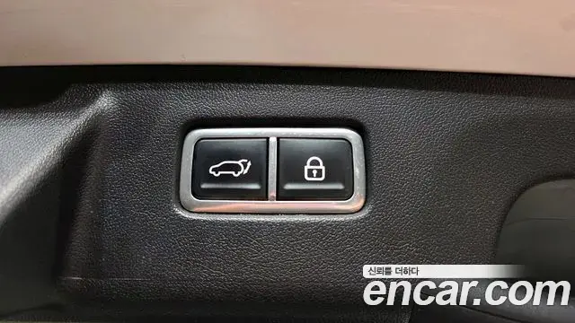 Kia Sorento 2022 — Şəkil 18/20