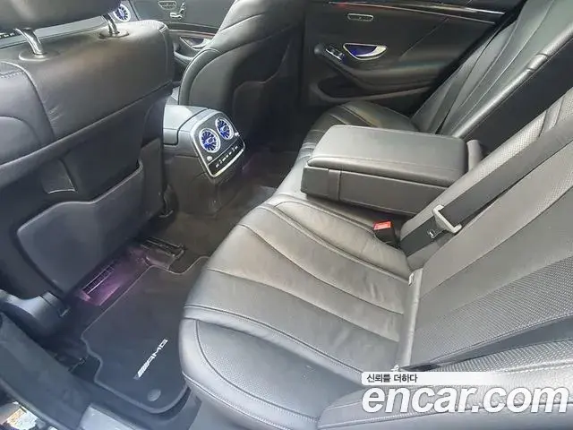 Mercedes-Benz S-Class 2020 — ფოტო 18/20