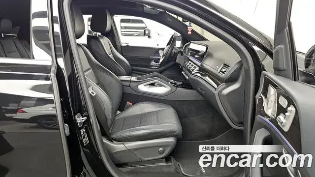 Mercedes-Benz GLE-Class 2023 — Фото 11/20