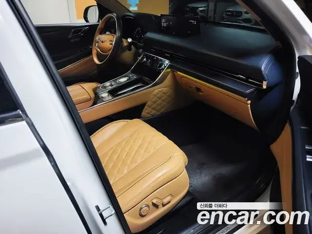 Genesis GV80 2022 — Şəkil 18/20