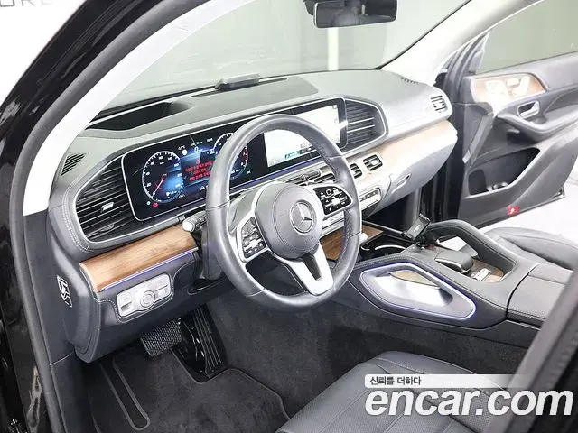 Mercedes-Benz GLE-Class 2021 — Şəkil 11/20