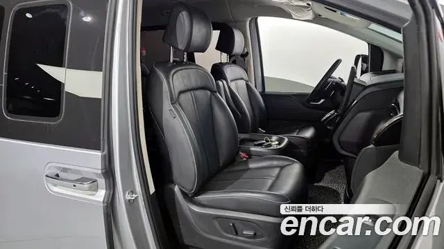 Hyundai Staria 2021 — Şəkil 15/20