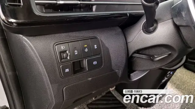 Hyundai Staria 2021 — Şəkil 7/20