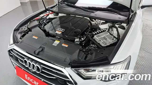Audi A6 2023 — ფოტო 9/20