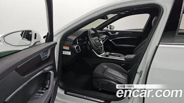Audi A6 2023 — ფოტო 14/20