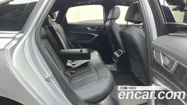 Audi A6 2023 — Photo 11/20