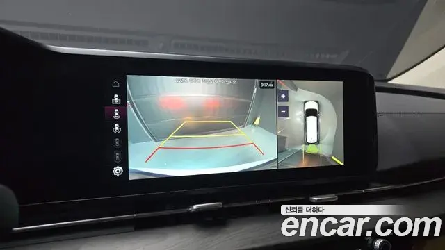 Kia Carnival 2023 — Фото 16/20
