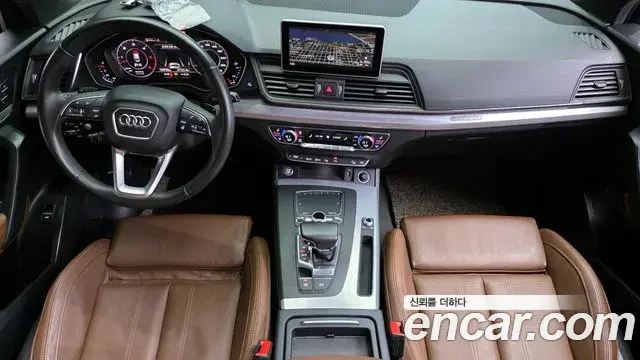 Audi Q5 2020 — ფოტო 12/20