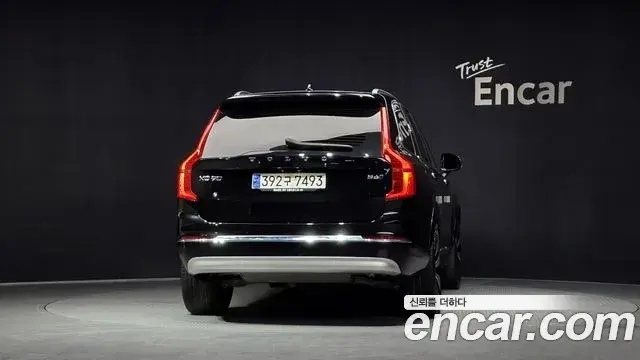 Volvo XC90 2022 — Фото 4/20