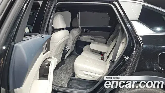Kia Sorento 2024 — Şəkil 18/20