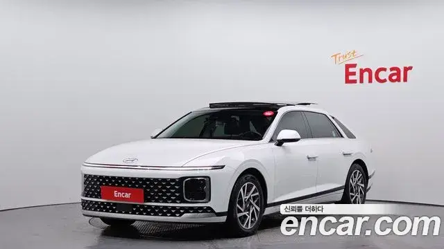 Hyundai Grandeur Hybrid 2023 — Photo 4/20