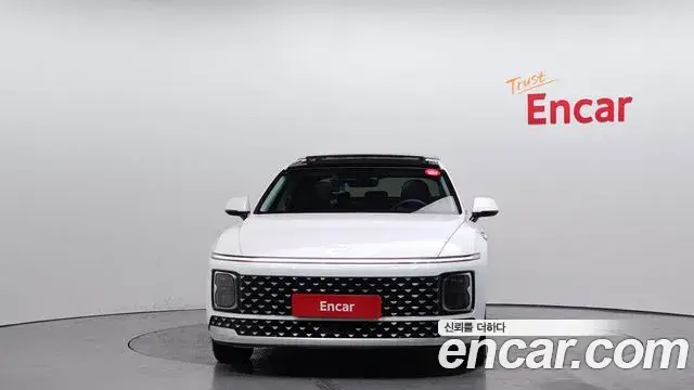 Hyundai Grandeur Hybrid 2023 — Photo 5/20