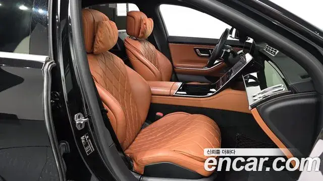 Mercedes-Benz S-Class 2021 — Photo 9/20