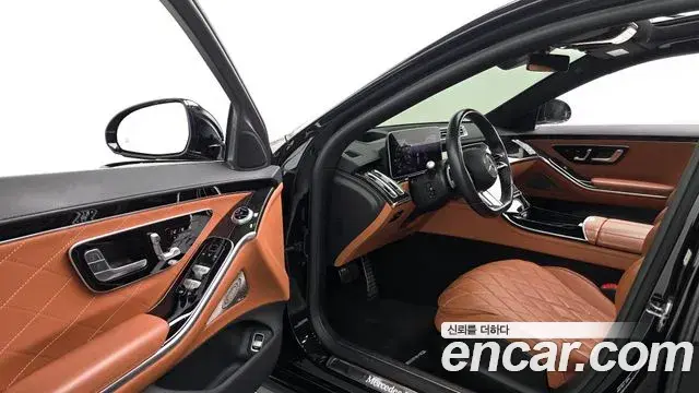 Mercedes-Benz S-Class 2021 — Photo 10/20