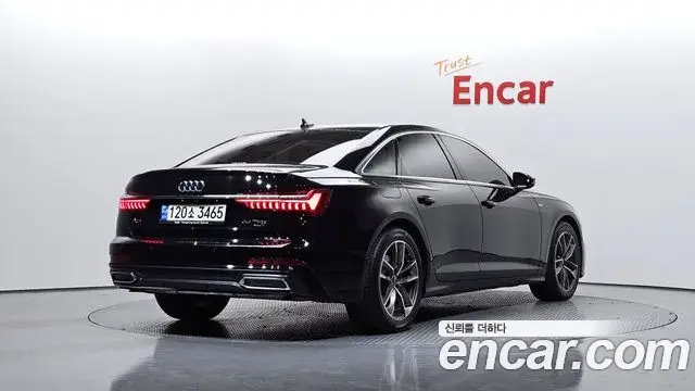 Audi A6 2021 — Фото 2/20