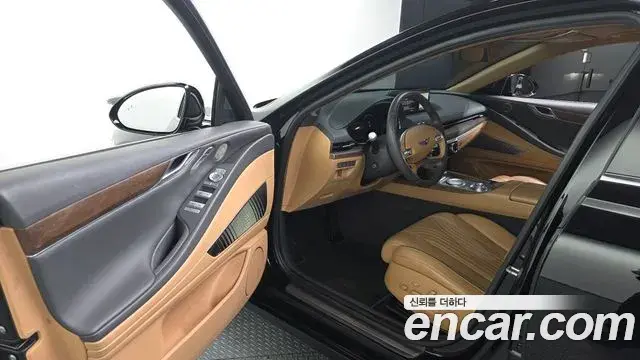 Genesis G80 2020 — ფოტო 2/20