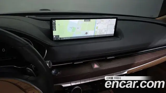 Genesis G80 2020 — ფოტო 7/20
