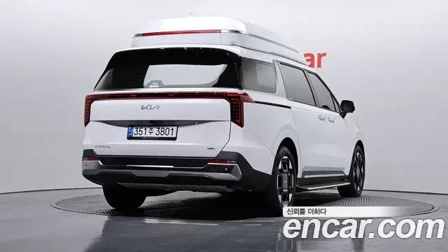 Kia Carnival 2025 — Photo 2/20