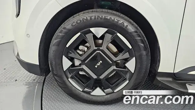 Kia Carnival 2025 — Photo 10/20