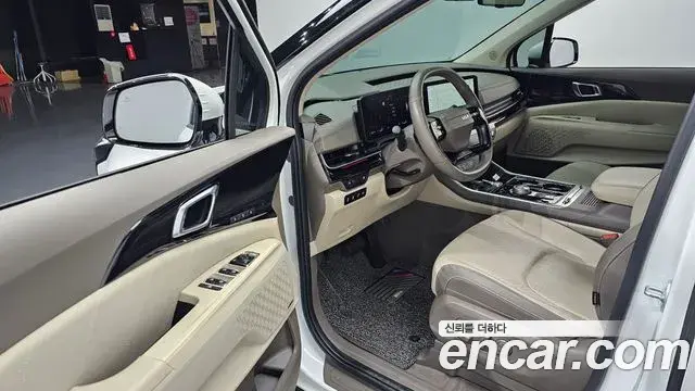 Kia Carnival 2025 — Photo 12/20