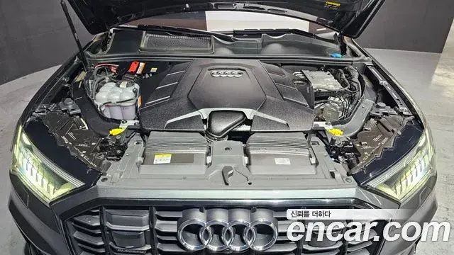 Audi Q7 2022 — Фото 5/20