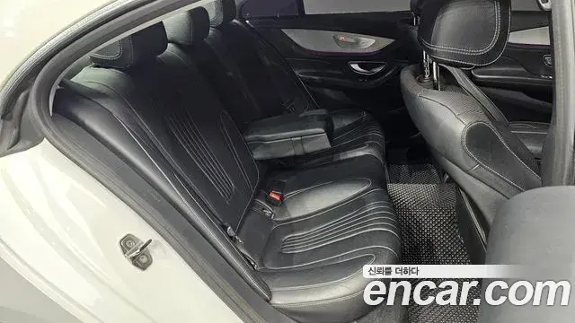 Mercedes-Benz CLS-Class 2018 — Photo 14/20