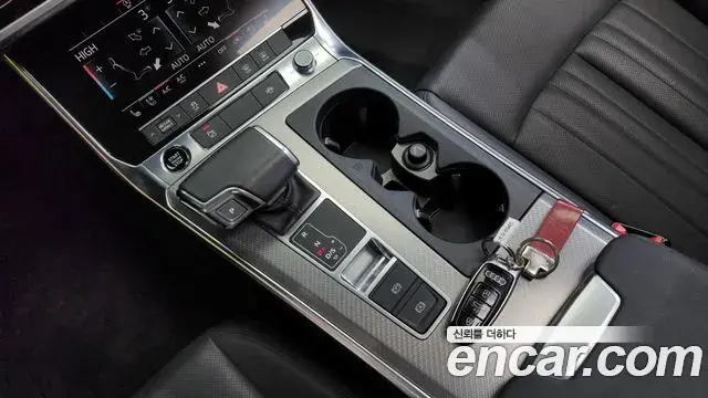 Audi A6 2021 — Photo 9/20