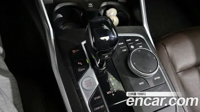 BMW 3 Series 2020 — ფოტო 7/20