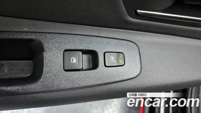 Hyundai The New Avante Hybrid 2022 — Photo 17/20