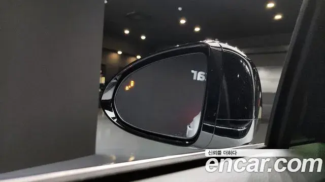 Hyundai Sonata Hybrid 2023 — Photo 6/20